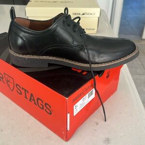 Deer stags boys shoes size 3.5Y